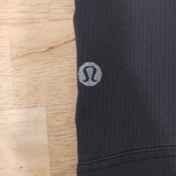 Lululemon atletica men's outdoor pants. Size 34 - Picture 3 of 8